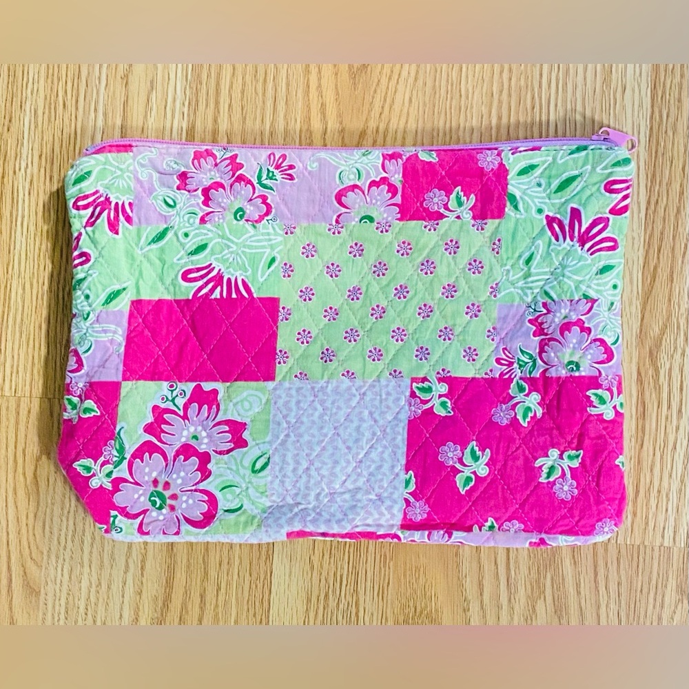 Tanyalee Designs Floral Patchwork Quilted Pouch / Travel / Cosmetic Bag